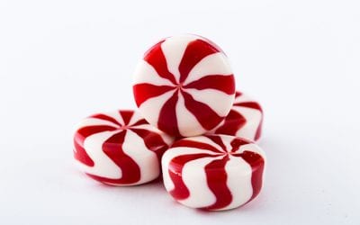 Dental Health Tips and Foods to Avoid for the Holidays