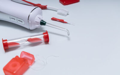 Two of the Best Ways to Keep Your Teeth Clean in 2025